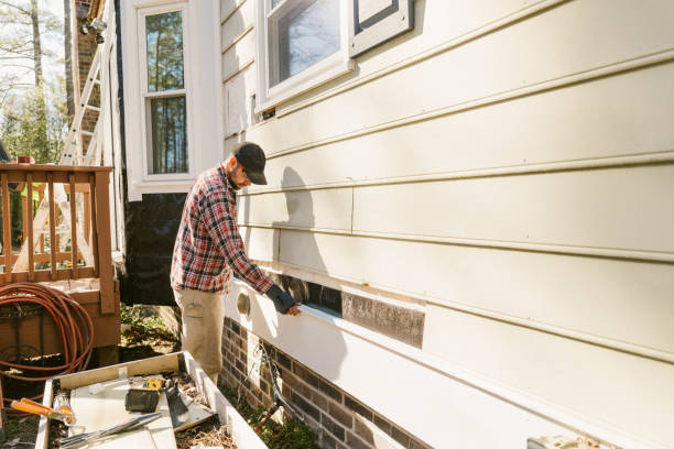 Top rated local Emergency Siding Repair specialists in Yadkinville, NC
